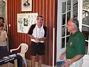 Rodie dt podkovali prezidentovi Golf Clubu Hradec Krlov Petru Drbalovi za perfektn zorganizovn leton try., Foto: David Jirk