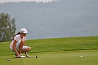 Barbora Heresov (I.GC Most) studuje drhu patu.