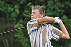 Dobr drajv Jakuba Boudy (GC Erpet) na devtce byl zkladem pro birdie. Dal dv a sedm par pidal na druh devtce., Foto: David Jirk