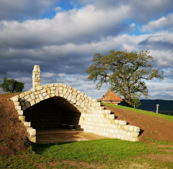 DT Severovýchod 2020, Grosshof